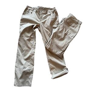 Two Duluth Trading Co Womens Dry On The Fly Capri/Pants Size 16x35